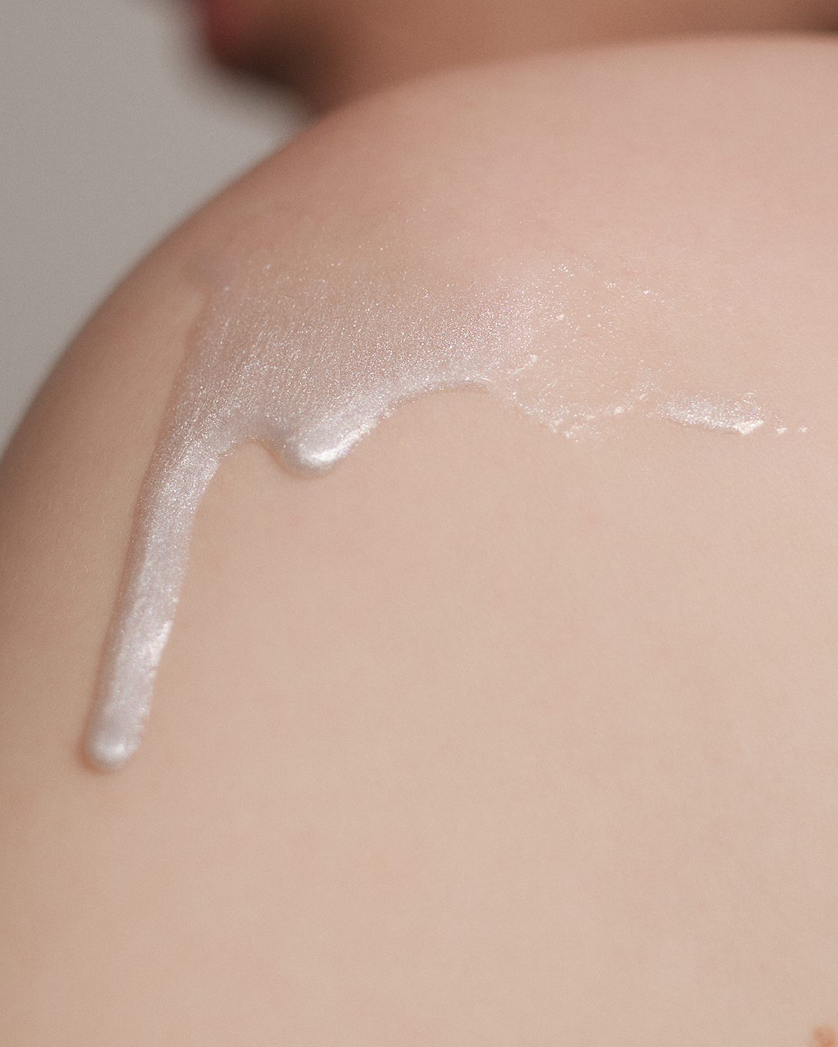 bobeプランパーオイルグロス 605 STERLING SILVER