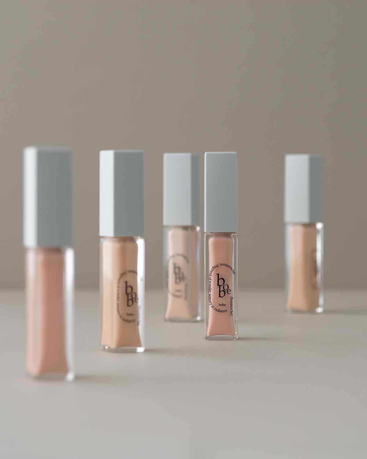 bobe セラムコンシーラー 702 MEDIUM BEIGE