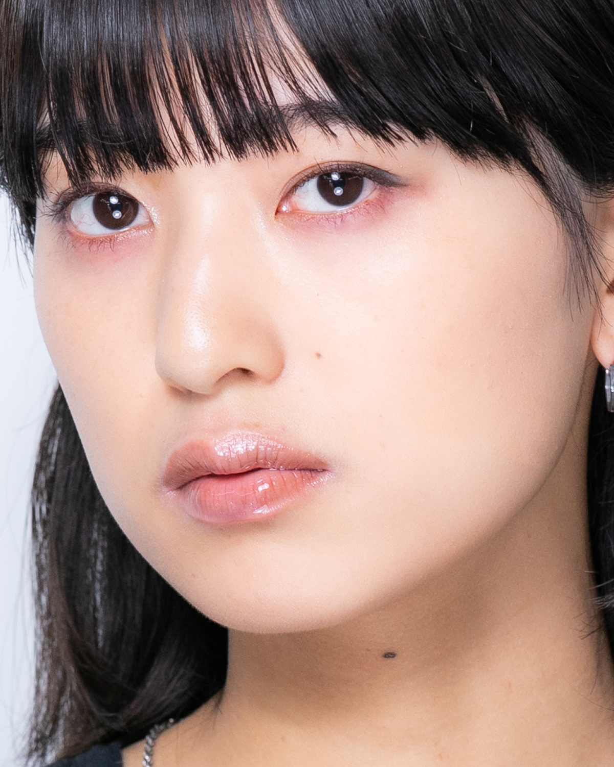 bobe プレスドアイシャドウ 404 DARKNESS GREY&LUNNA SILVER(F